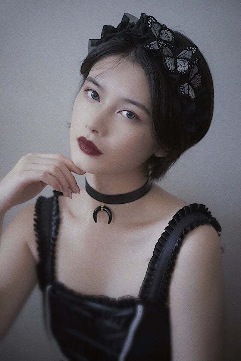 Strange Sugar - Gothic Lolita Black Headdress Butterfly KC Photography Props