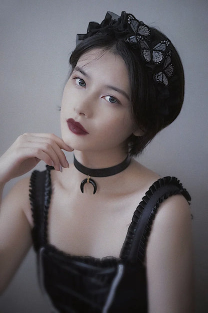 Strange Sugar - Gothic Lolita Black Headdress Butterfly KC Photography Props