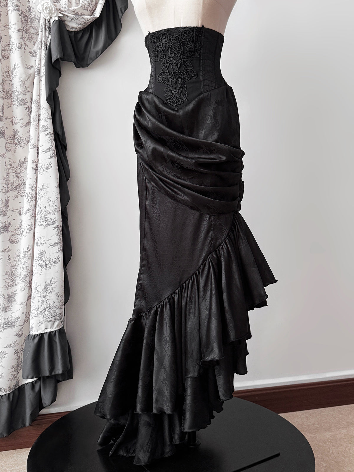 Muppet Mind Ben - Oracle - Gothic Lolita Mermaid Long Drape Skirt with Fishbone Corset