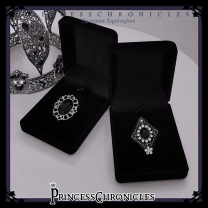 Princess Chronicles - Black and Blue - Gothic Lolita Brooch