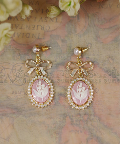 Rose of Sharon - Retro Cameo Lolita Earrings
