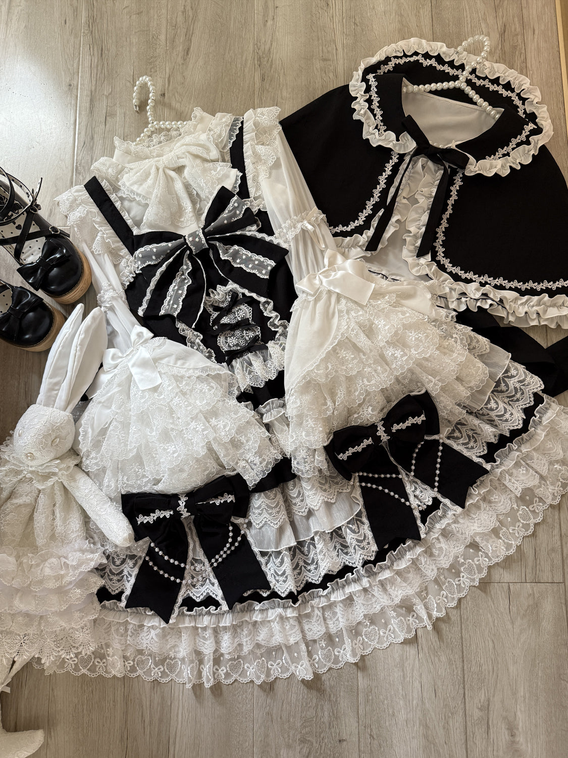 Hanguliang - Cross Heart Knot - Sweet Lolita JSK Suit Tiered Ruffles Dress with Lace Blouse