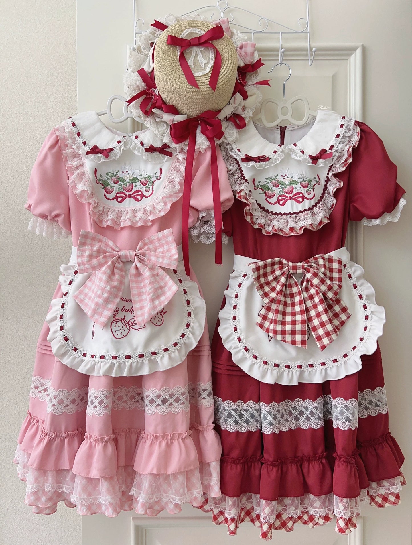 Sugar Girl - Strawberry Tea - Sweet Red Lolita OP Dress Short Sleeve Apron Dress