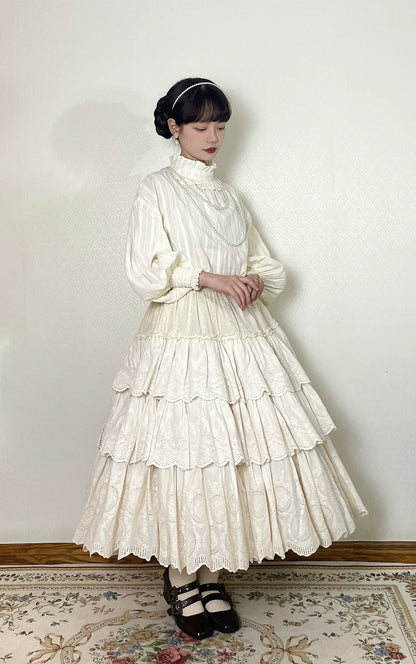 Miss Point - Chubby Fox in the Forest - Customized Lolita Skirt Embroidery Lace Cotton Lolita Skirt