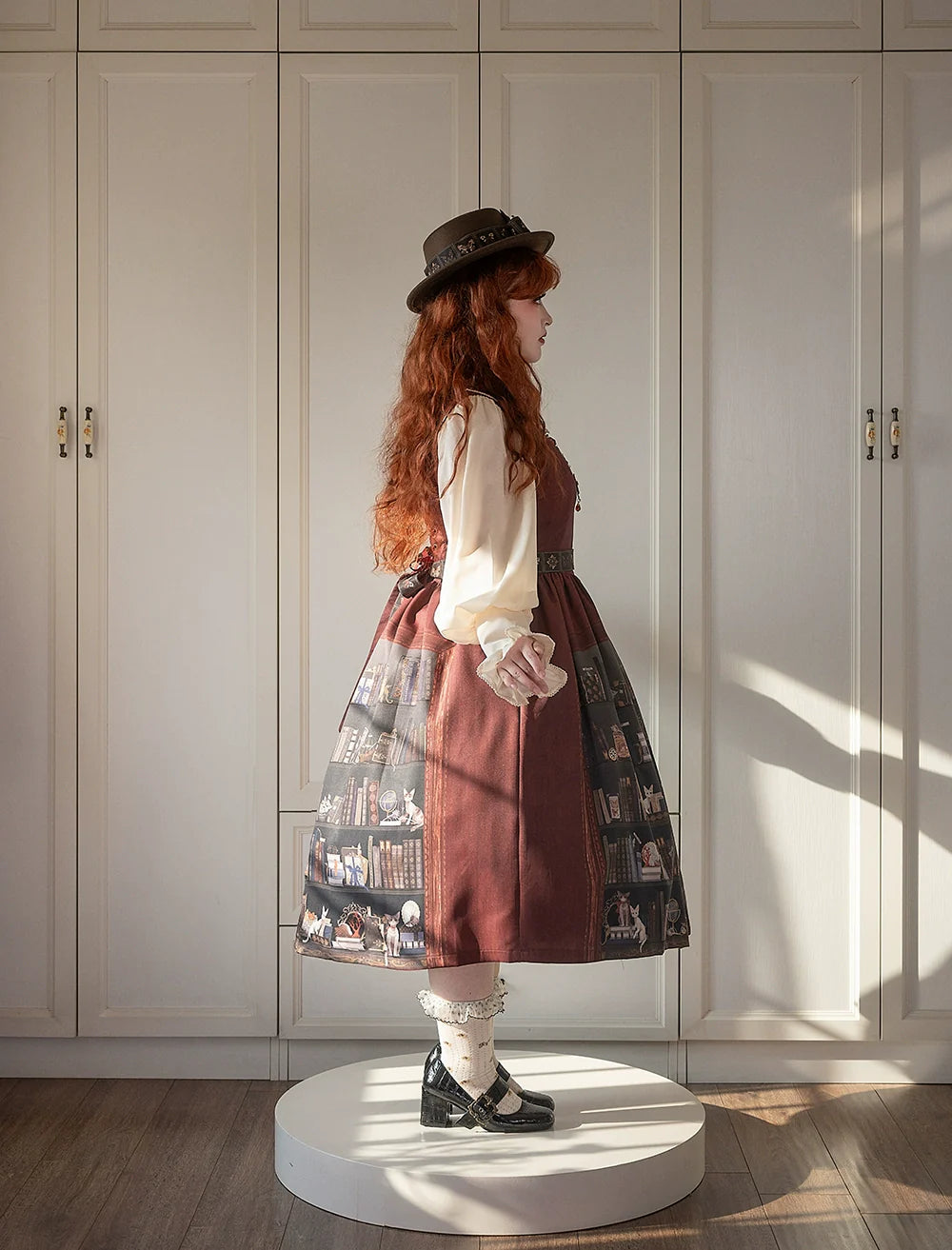 Miss Point - German Bookshelf - Classic Lolita Printed JSK Dress