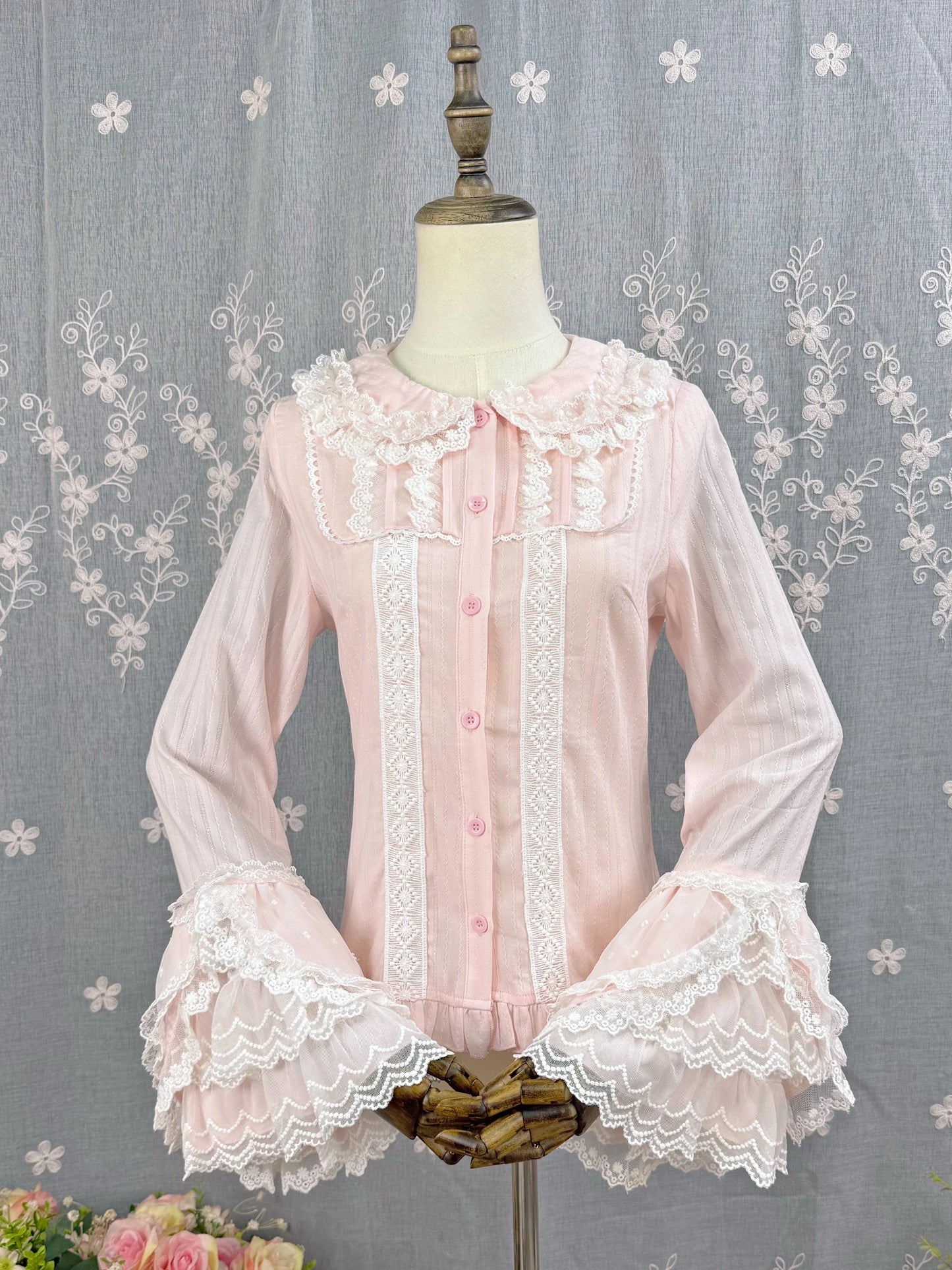 DMFS Lolita - Spiral Candy - Sweet Lolita Long Sleeve Cotton Shirt, Lace Accents