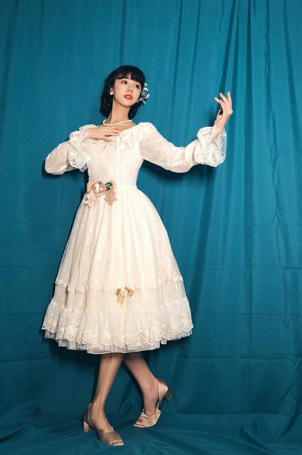 Miss Point - Dawn Girl - Reto Elegant lolita OP Dress Lace Long Sleeve