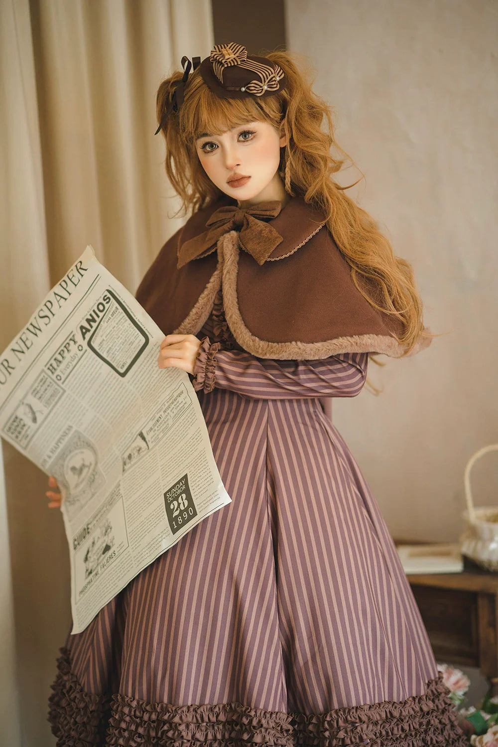 Miss Point - Classical Chocolate - Winter Classic Lolita Cape with Sweet Perter-pan Collar