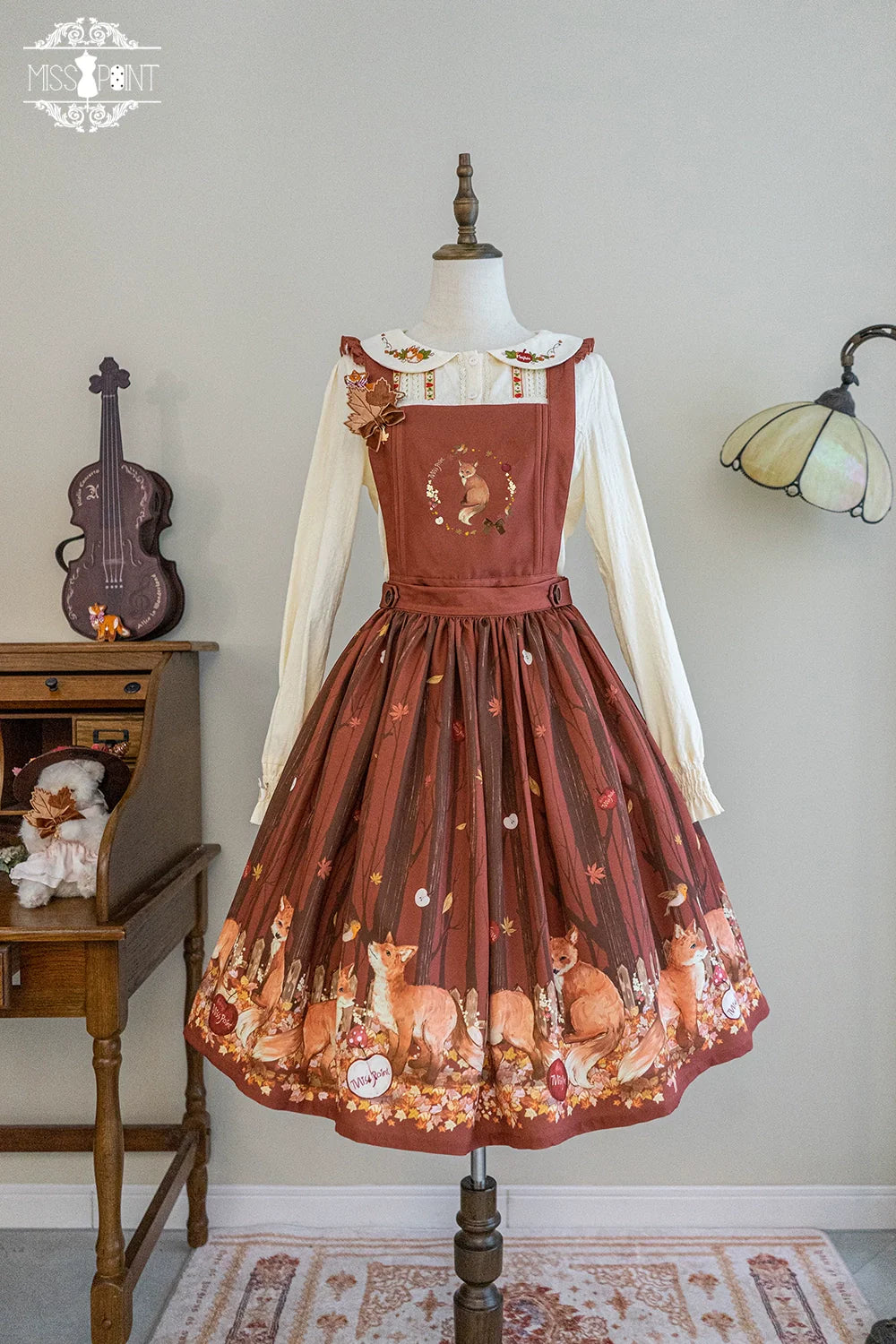 Miss Point - Chuby Box in the Forest - Elegant Lolita Necklace Brooch KC Beret Accessories