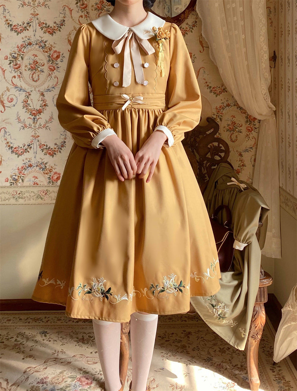 EESSILY - The Spring of Champs Elysees - Elegant Lolita Floral Embroidered OP