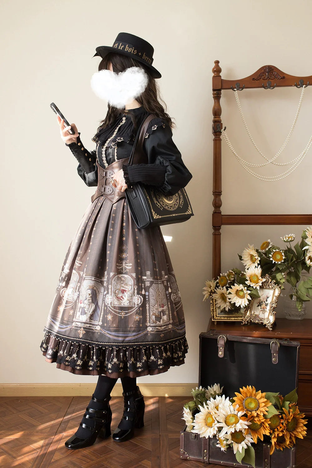 Miss Point - Demon Hunting Notes - Fishbone Gothic Lolita Skirt