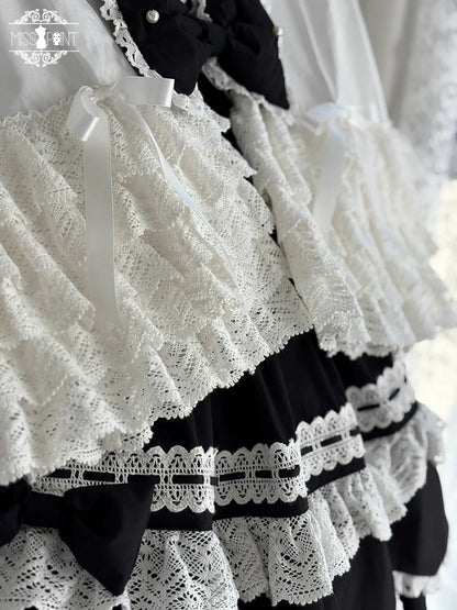 Miss Point - Vintage Petal Rabbit - Old School Lolita OP Cotton Dress With Petal-Shaped Hem