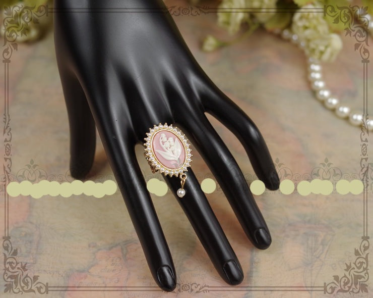 Rose of Sharon - Cameo Lolita Pearl Rings 4 Colors