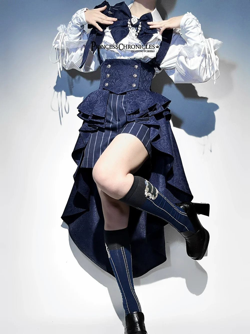 Princess Chronicles - Rabbit Theater - Ouji Lolita Suspender Waistband Shorts Set