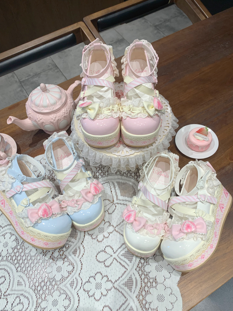 Aimee - Strawberry Limited - Sweet Lolita Platform Shoes Girlish Shoes