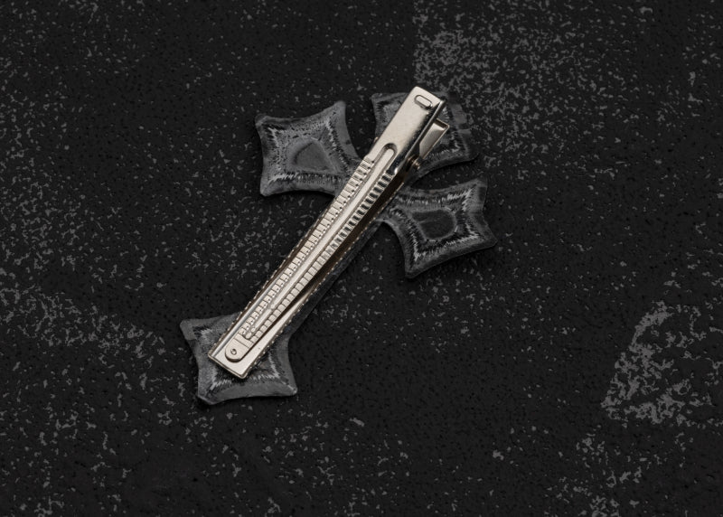 Strange Sugar - Gothic Lolita Cross Shaped Hair Clips