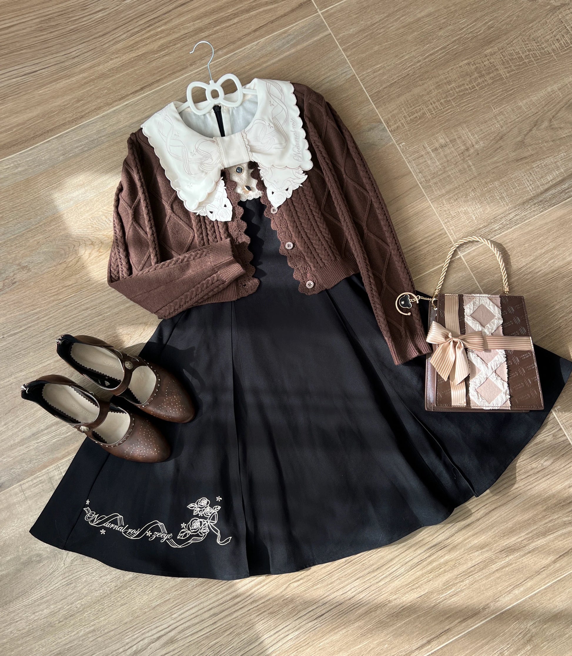 MIST - Soft Thought - Vintage Lolita Cardigan Short Knitting Sweater