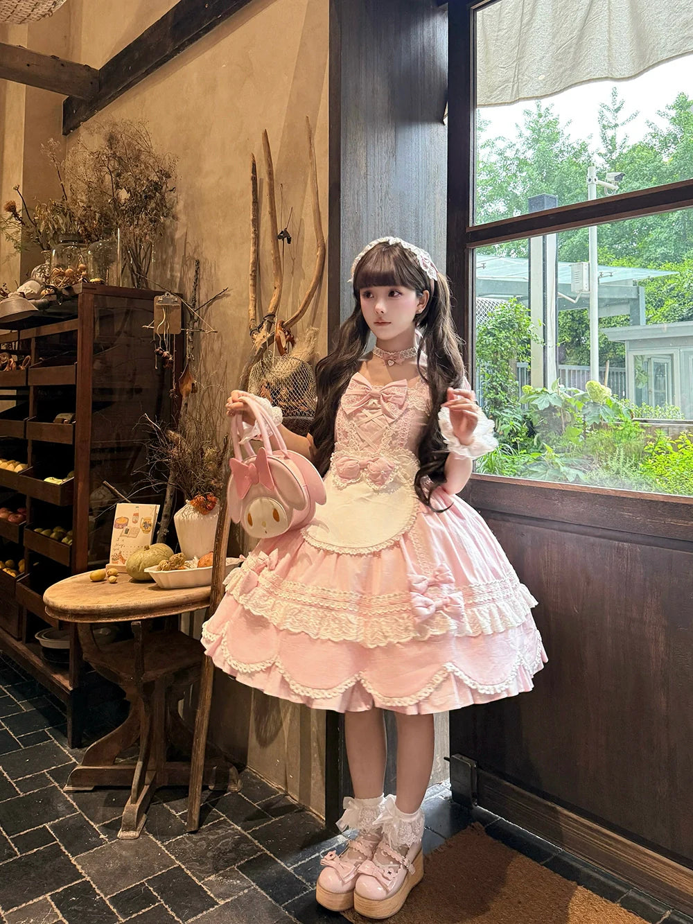 Miss Point - Vintage Petal Rabbit - Old School Lolita OP Cotton Dress With Petal-Shaped Hem