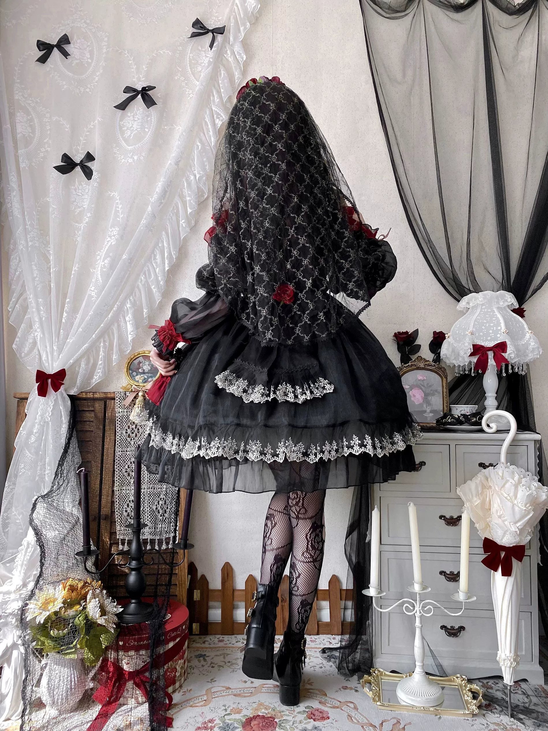 Uncle's Workshop - Night of Berea - Gothic Lolita OP Black and Red Lolita Dress