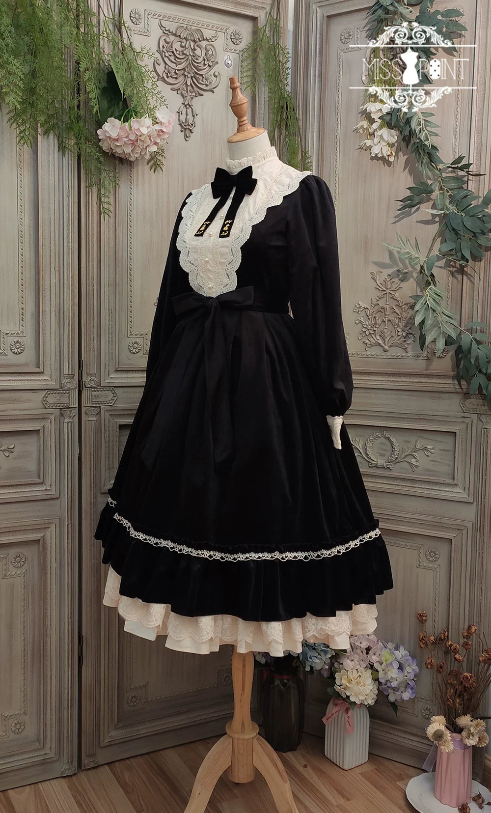 Miss Point - Customized Lolita Dress Vintage Elegant Velvet OP Dress