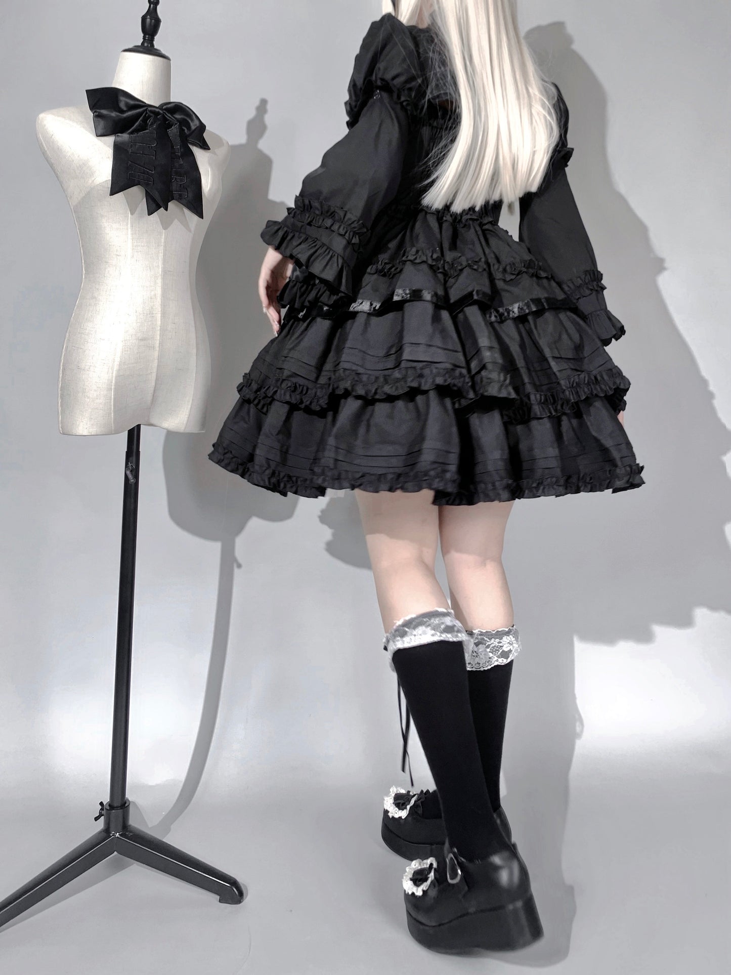 Mengfuzi - LiLith - Christmas Gothic Lolita JSK Dress, Short Sleeve Bolero