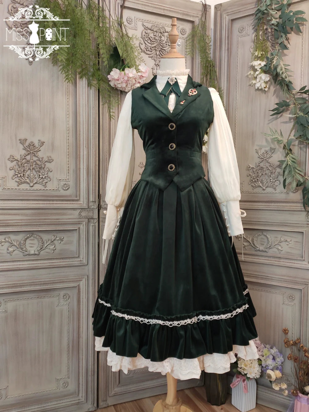 Miss Point - Rose Doll - Retro Lolita Vest Velvet Lolita Waistcoat