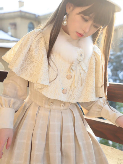 ZeeYe - Elegant Lolita Cape Fur Collar Lolita Cape Coat