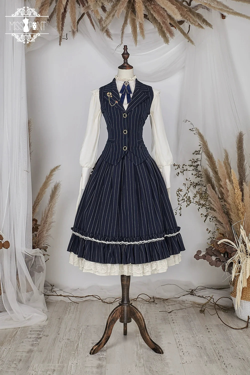 Miss Point - Rose Doll - Elegant Lolita Striped Fishbone Skirt