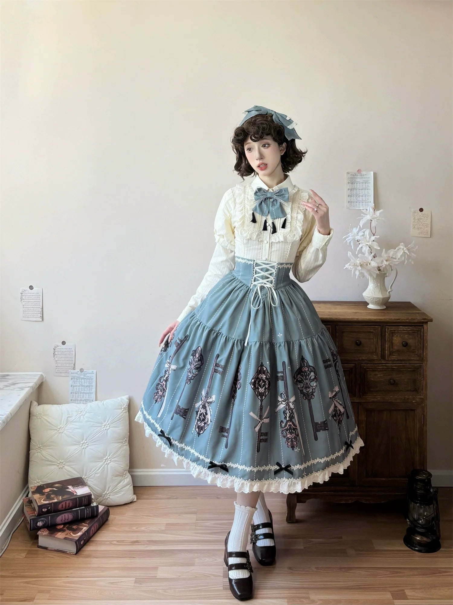 Uncle's Workshop - Secret Key - Classic Lolita Dress Suit, Key Print