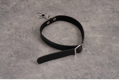 Strange Sugar - Gothic Lolita Choker Faux Leather Heart Pendant Necklace