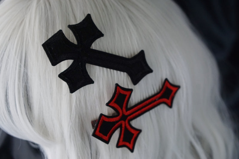 Strange Sugar - Gothic Lolita Cross Shaped Hair Clips
