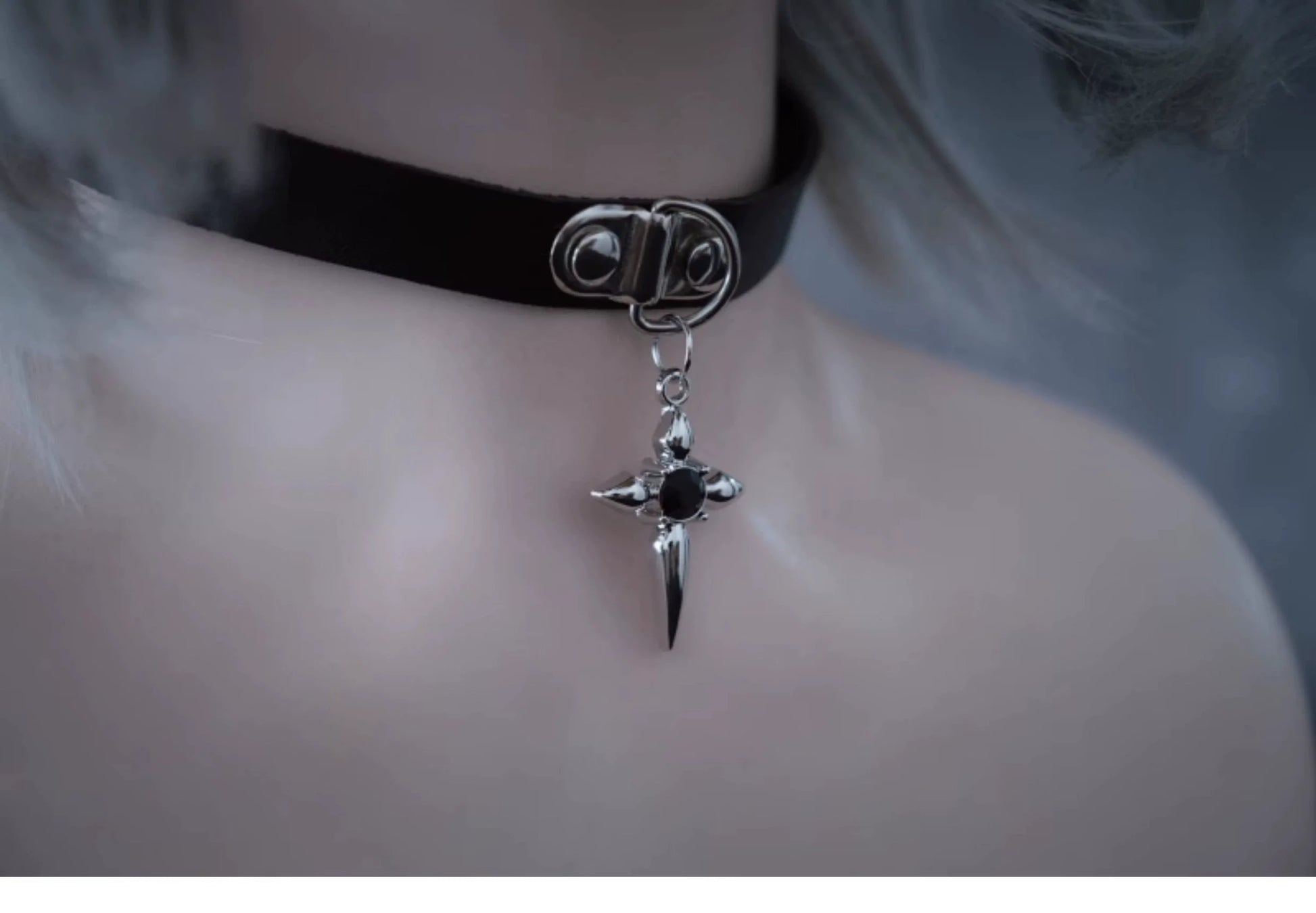 Strange Sugar - Gothic Lolita Choker Faux Leather Heart Pendant Necklace