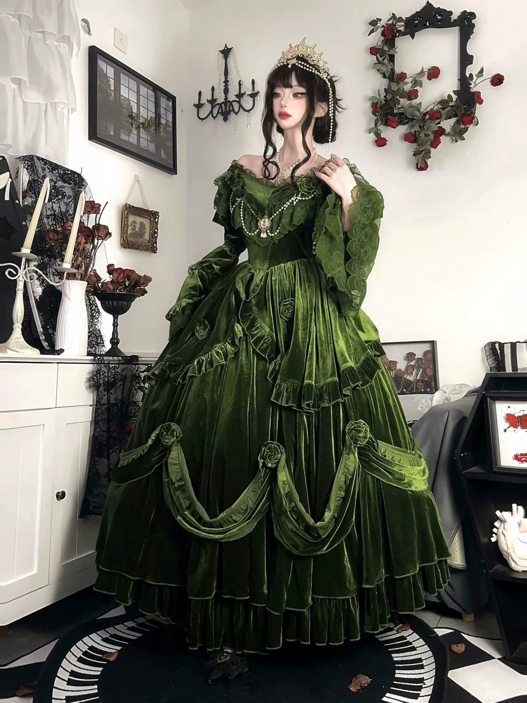 Meowing and fruity - Tana Manor - Classic Lolita OP Dress, Floral Decoration