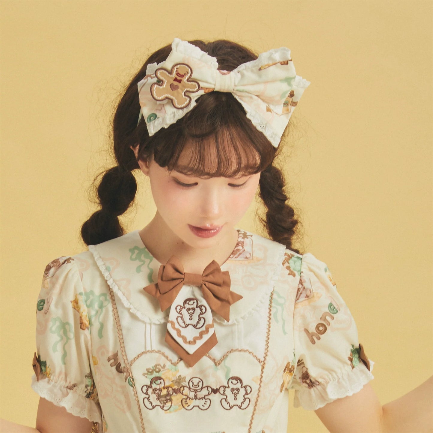 Babyblue - Bear Honey - Sweet Lolita Accessory Gingerbread Man Design