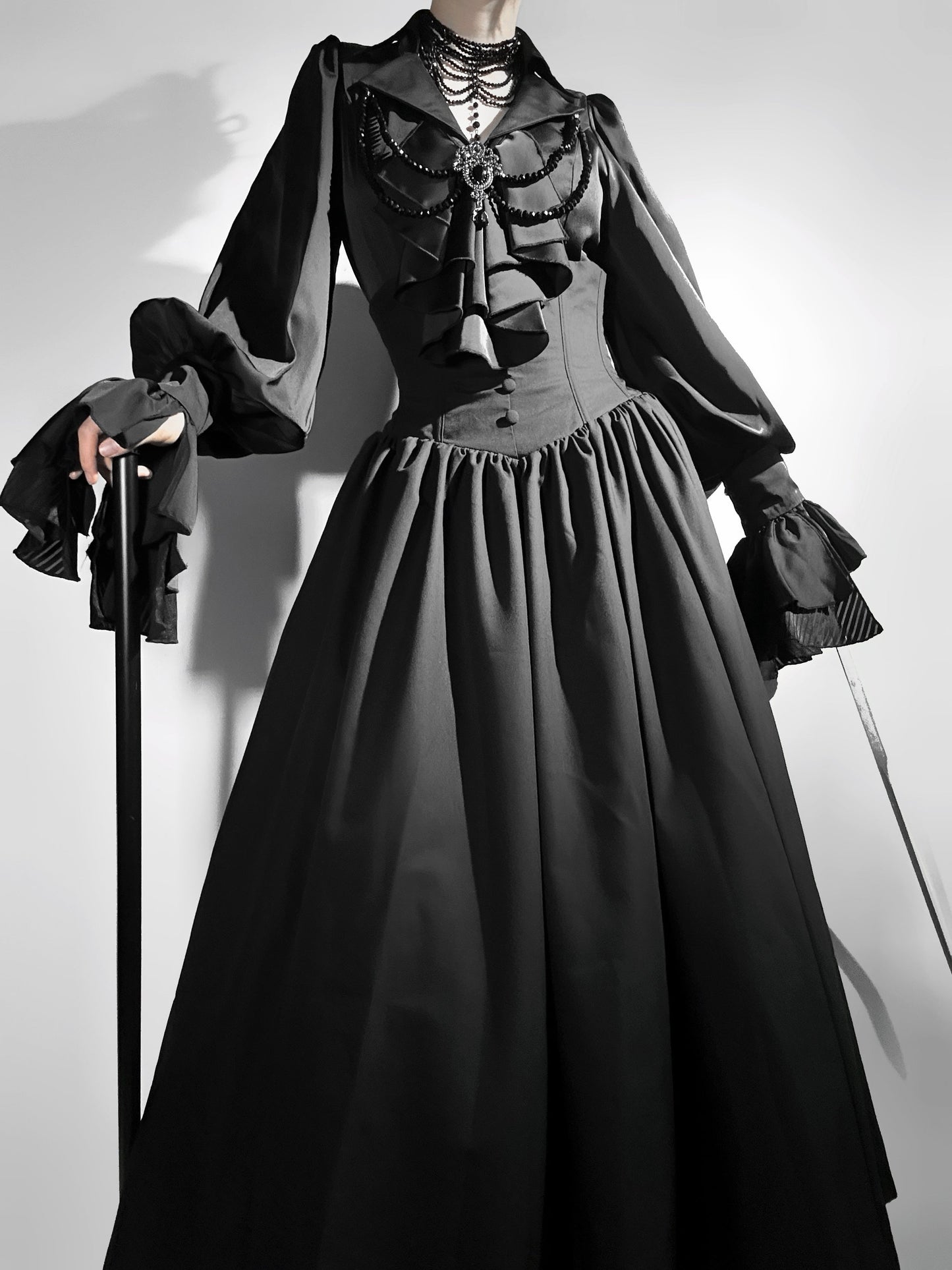 Muppet Mind Ben - Dream - Ouji Lolita Blouse Elegant V-neck Swallowtail Hem Shirt