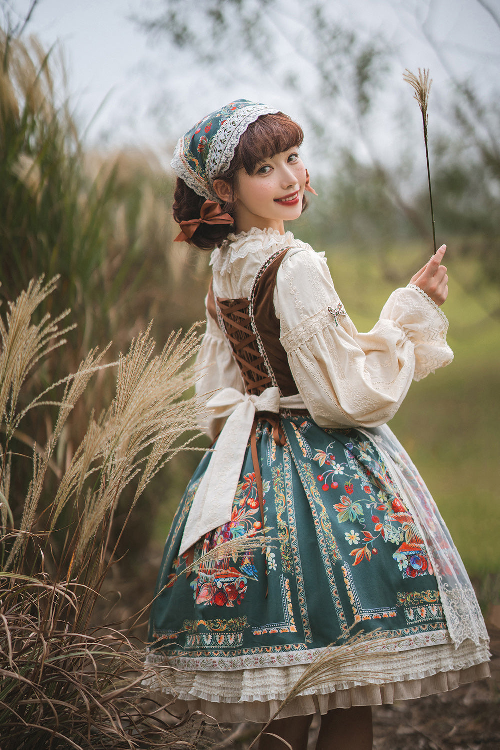 Miss Point - Praise of Abundance - Bavarian Velvet Lolita Jumper Dress