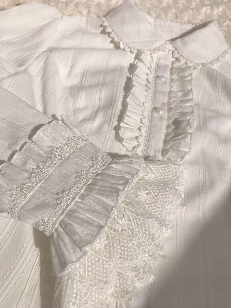 Yilia - Sweet Lolita Long Sleeve Blouse