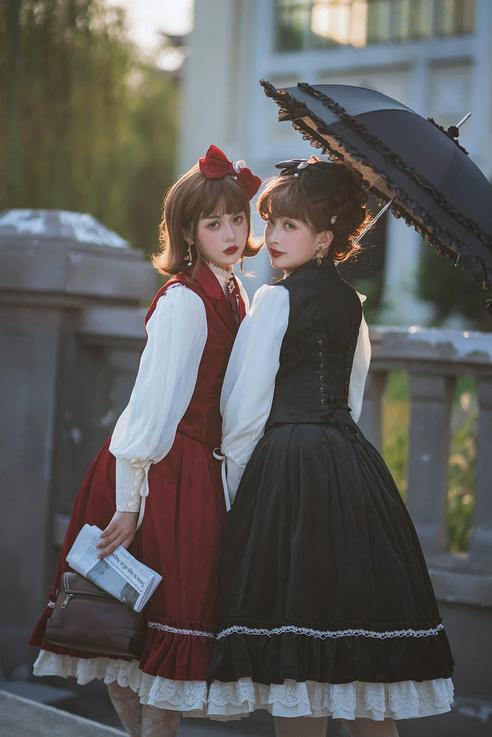 Miss Point - Rose Doll - Retro Lolita Vest Velvet Lolita Waistcoat