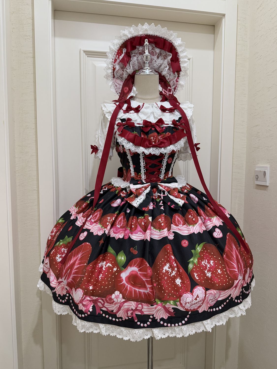 Hanguliang - Strawberry Tale - Sweet Lolita JSK Strawberry Printed Dress