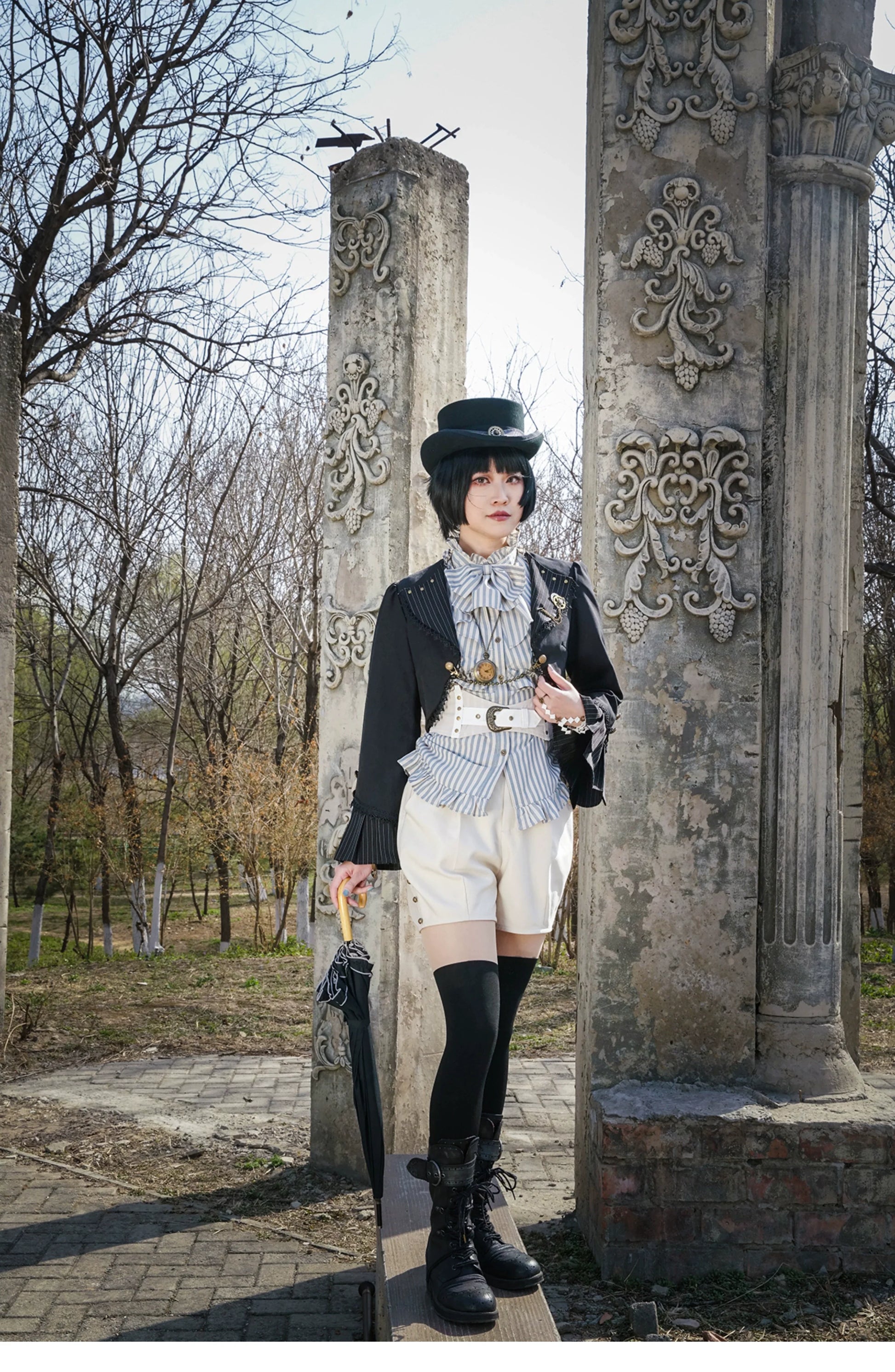 Mr. Yi's Steam Continent - Gothic Lolita Cardigan Long Sleeve Black Short Jacket