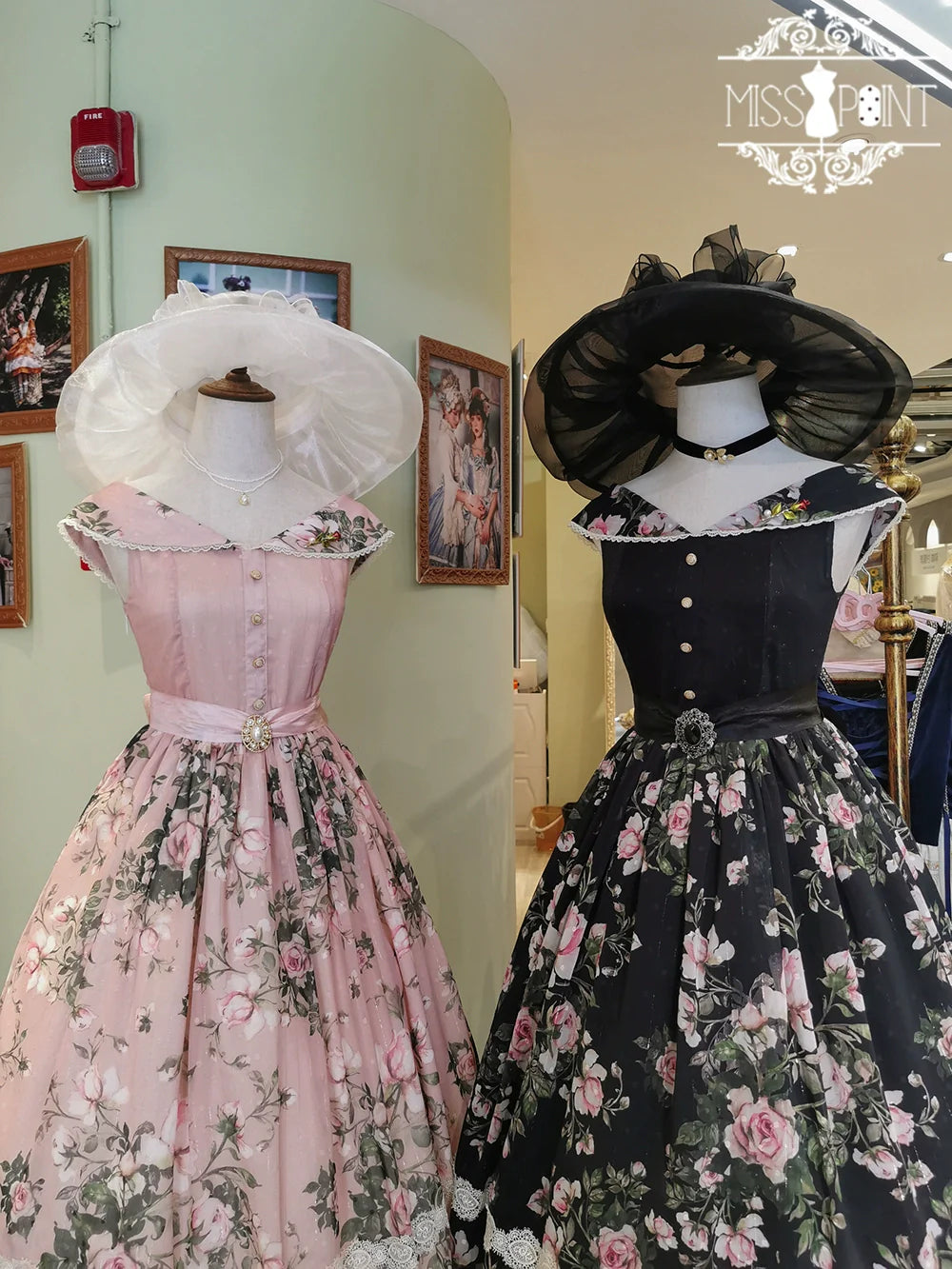 Miss Point - French Rose - Elegant Lolita JSK Dress