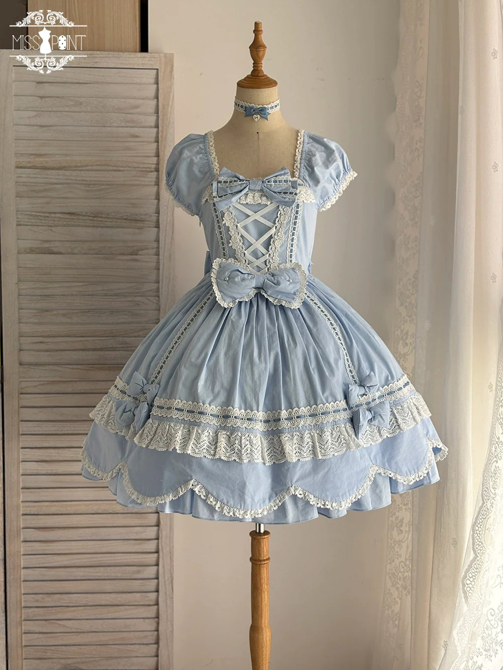 Miss Point - Vintage Petal Rabbit - Old School Lolita OP Cotton Dress With Petal-Shaped Hem