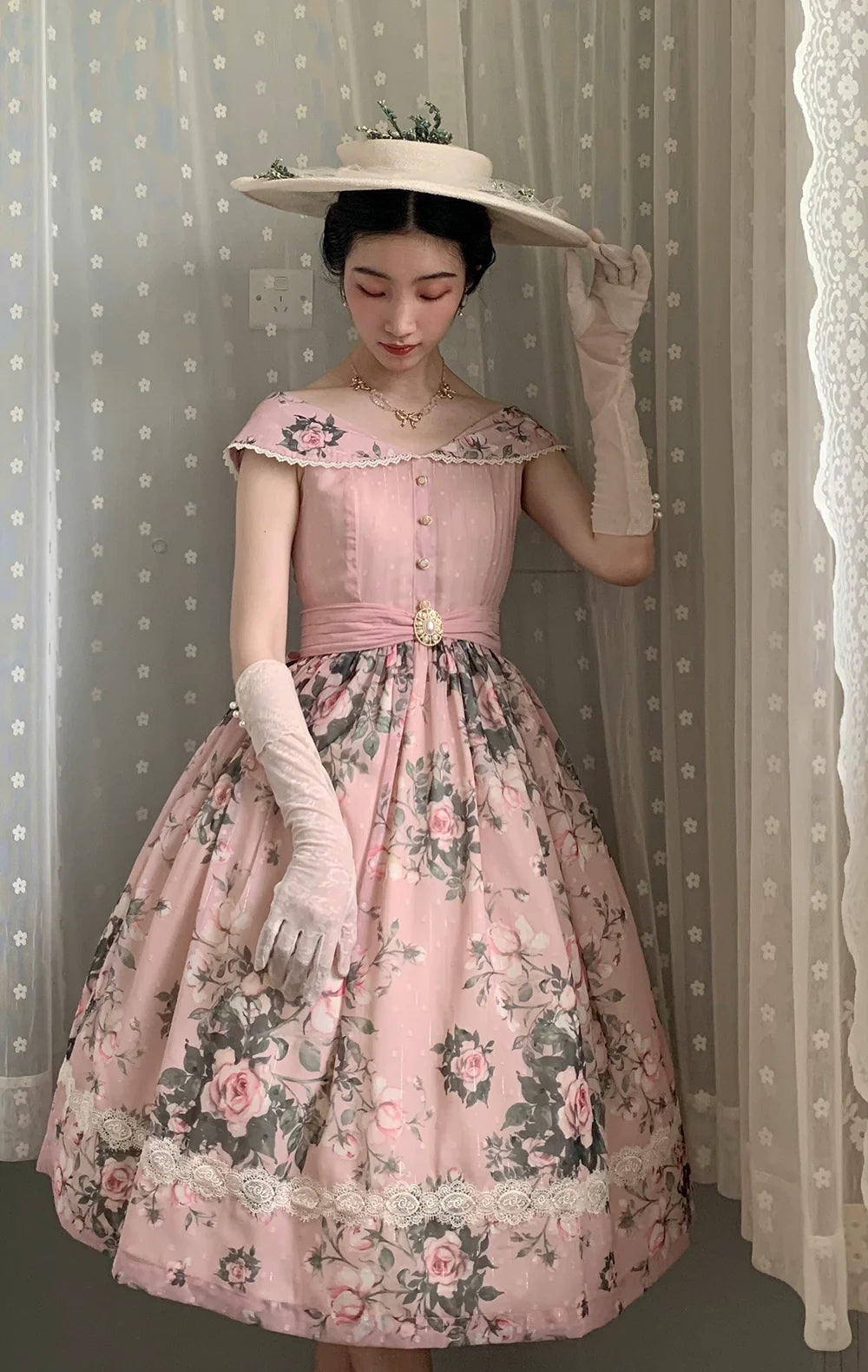 Miss Point - French Rose - Elegant Lolita JSK Dress