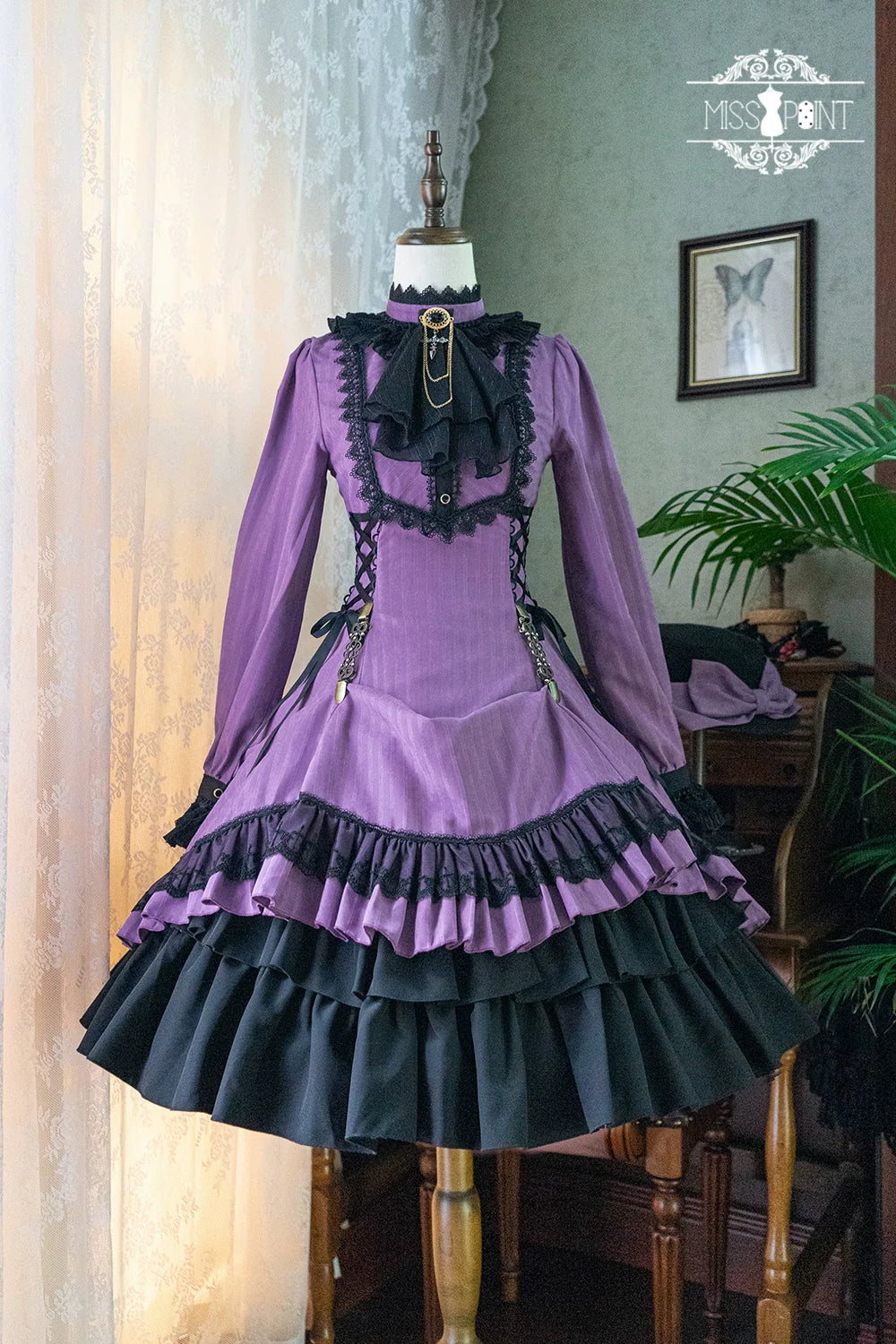 Miss Point - Perintz Manor - Gothic Lolita OP Long Sleeve Retro Lolita Dress