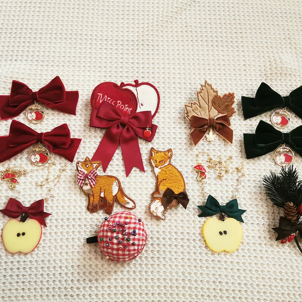 Miss Point - Chuby Box in the Forest - Elegant Lolita Necklace Brooch KC Beret Accessories