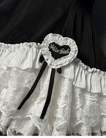 Alice Girl - Arrogant Miss - Heart-Shaped Lolita Brooch with Lace and Embroidery