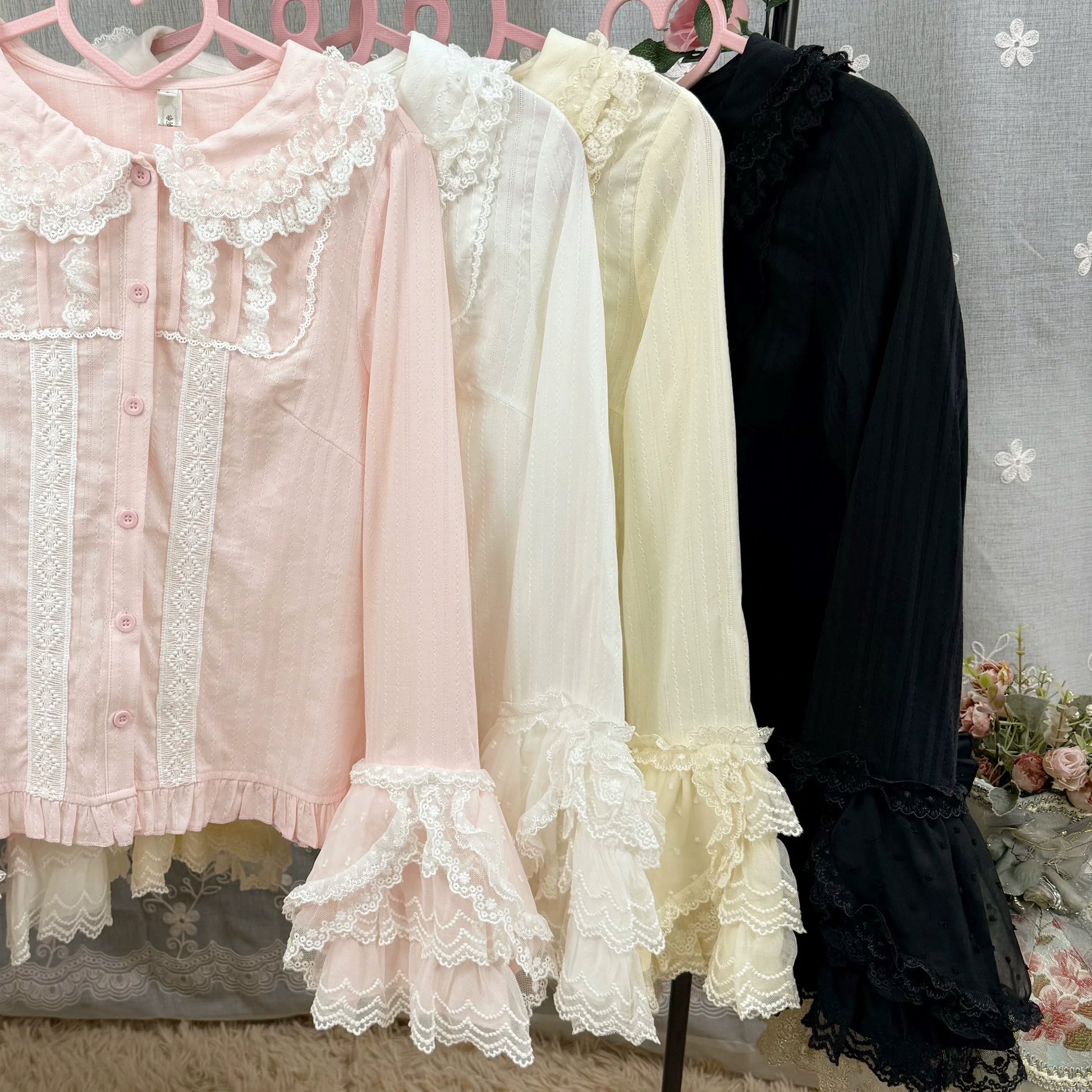 DMFS Lolita - Spiral Candy - Sweet Lolita Long Sleeve Cotton Shirt, Lace Accents