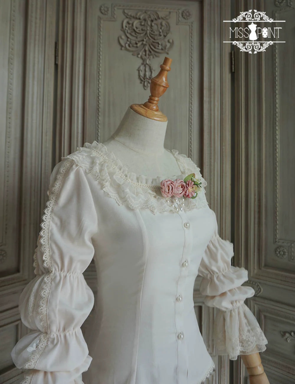 Miss Point - Elizabeth Meow - Classic Lolita Blouse Lotus Root Sleeve Lolita Shirt