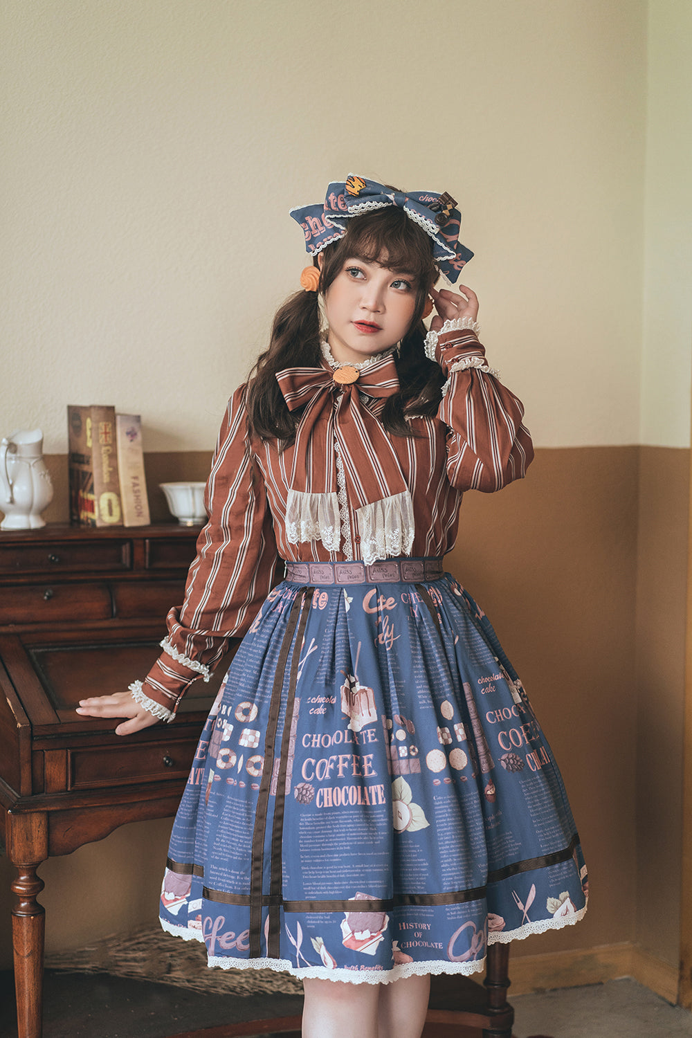 Miss Point - Chocolate Daily Light Sweet Stripe Lolita Blouse