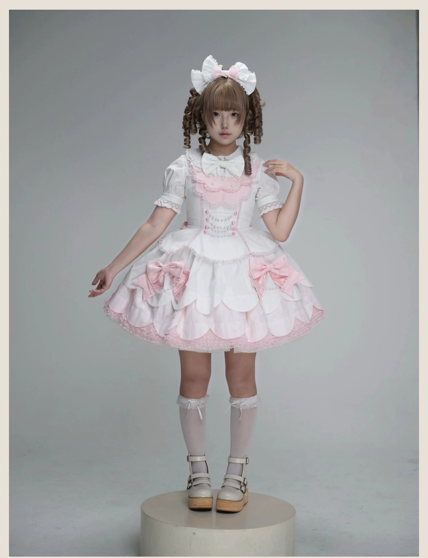 TaTaTa Lolita - Pearl Princess - Old School Lolita Jumper Dress Outfit, Petal Hem